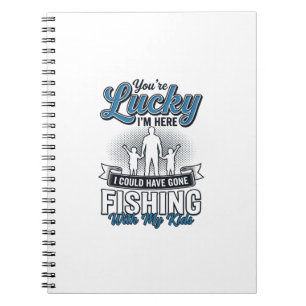 Caderno Espiral Sorte Eu Estou Aqui Camisa Vintage de Pesca em Fam