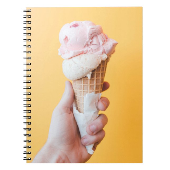 Caderno Espiral Sorvete de morango em cone (Frente)