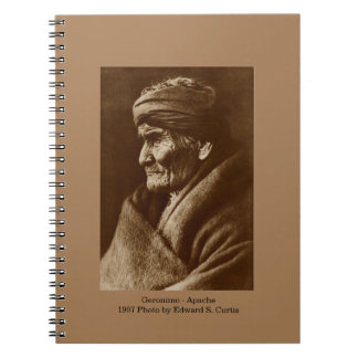 Caderno Espiral Spiral Notebook Geronimo por Edward S. Curtis