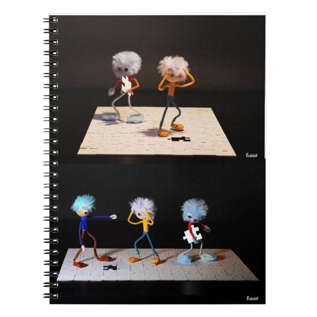 Caderno Espiral Storytelling puzzelende Fubby's. (Frente)