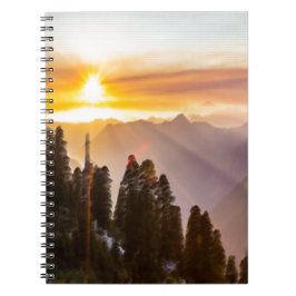 Caderno Espiral Sunset sobre floresta