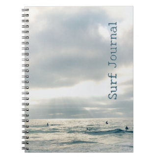 Caderno Espiral Surfistas no Oceano