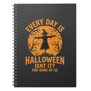Caderno Espiral Toda a Vida é um Espantalho de Halloween Feiticeir