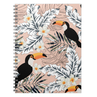 Caderno Espiral Toucanos, palmeiras gráficas, flores de plumeria, 