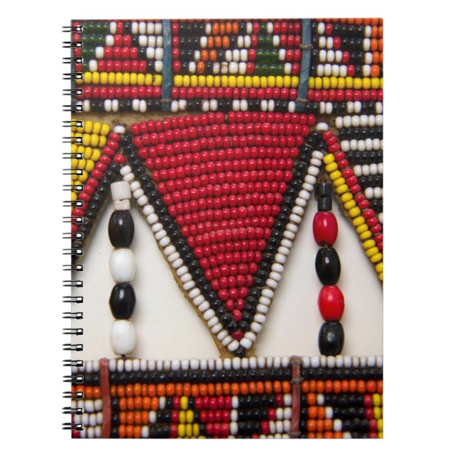 Caderno Espiral Trabalho Maasai Tribal com Contas (Frente)