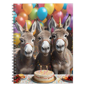Caderno Espiral Triplo da Alegria: Bacia de Aniversário de Donkey