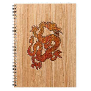 Caderno Espiral Um dragão vermelho no bambu gosta