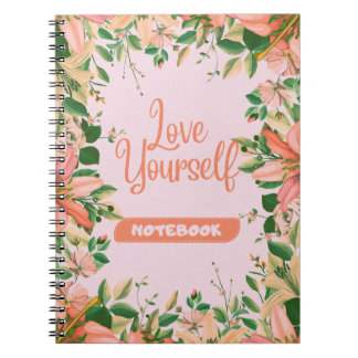 Caderno Espiral Um padrão floral com o seu próprio texto