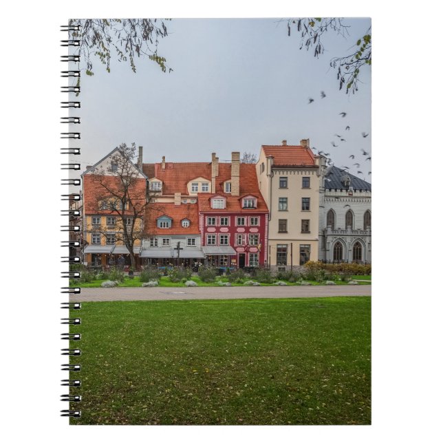 Caderno Espiral Velha cidade de Riga no outono (Frente)