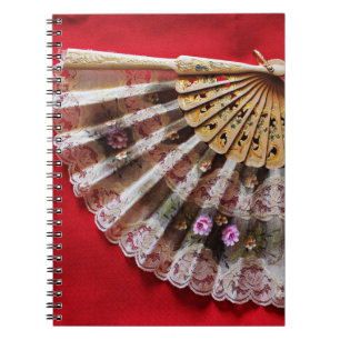 Caderno Espiral Ventilador de retenção da mão do ornamentado em um