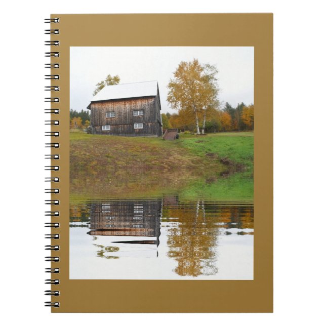 Caderno Espiral Vermont Barn Reflections (Frente)