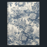 Caderno Espiral Vintage chic Blue toile de jouy monograma<br><div class="desc">Elegante vintage caderno azul toile de jouy monograma. Belo padrão perfeito de jouy Azul em fundo branco.impressões de Toile são uma fúria constante no momento, este é um elegante e ornamentado toile de jouy com cor damasco exótica, um estilo divertido que atualmente está se tornando atraente para decoração doméstica, roupas,...</div>