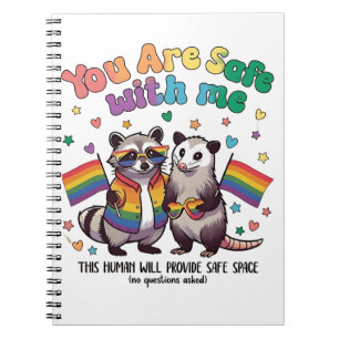 Caderno Espiral Você Está Seguro Comigo, Animal LGBT Raccoon