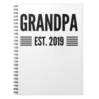 Caderno Espiral Vovô criou a design de 2019