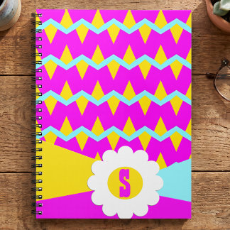 Caderno Espiral Zigzag Azul Rosa e Amarelo Com Flor Grande