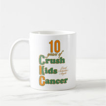 10 anos de esmagamento caçoam a caneca do cancer