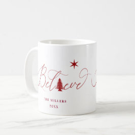 Café Acredite em um roteiro elegante caneca de férias m