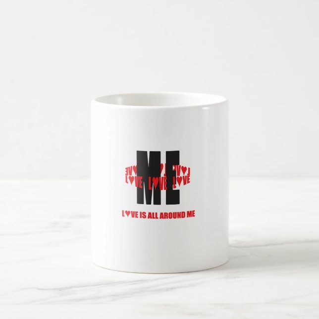 Café "Ame tudo em torno de mim" caneca - letras (Centro)