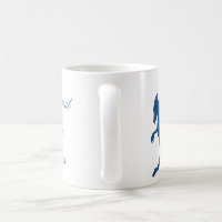 Caneca azul do dragão por criações do dragão de