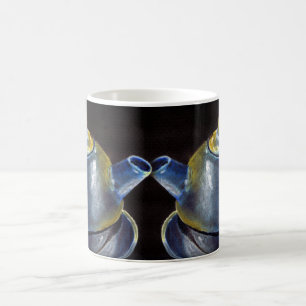 Café Caneca azul do grupo de chá (Lori Corbett)