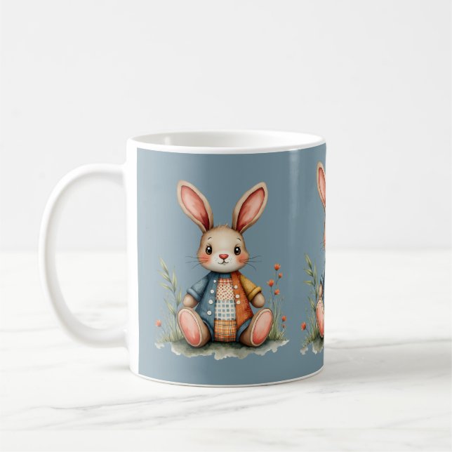 Café Caneca Azul Rústica de Coelhinho em Patchwork Capr (Esquerda)