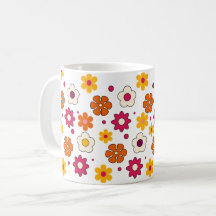 Caneca com belo padrão de flores