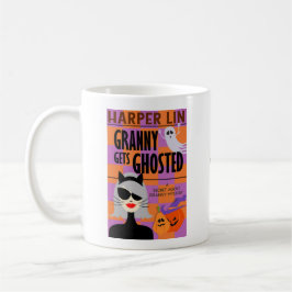 Café Caneca com Capa do Livro Granny Gets Ghosted de Ha