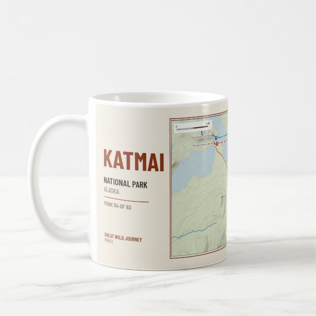 Café Caneca com Mapa do Trilha de Hiking do Parque Naci (Esquerda)
