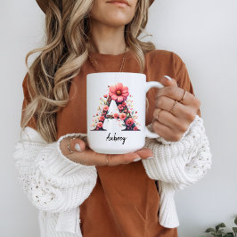 Café Caneca com Monograma Floral de Nome Inicial, Prese