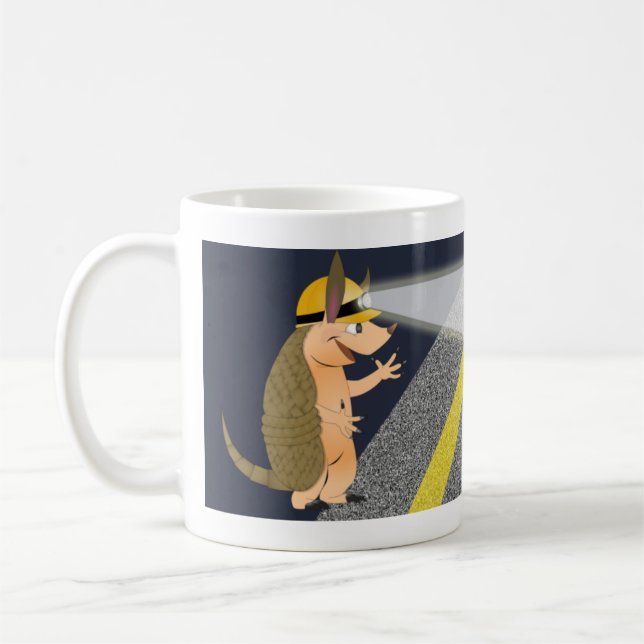 Café Caneca da colisão de velocidade do tatu (Esquerda)