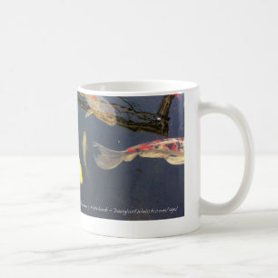 Café Caneca da lagoa de Koi do caderno de um jardineiro