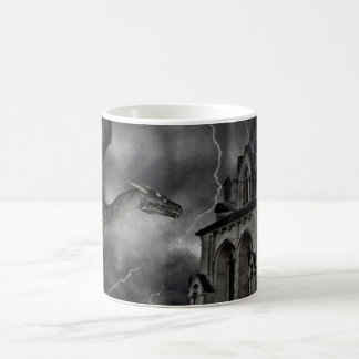 Café Caneca da noite de tempestade gótica escura