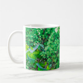 Café Caneca de Ano Novo 2026 com Design de Floresta da