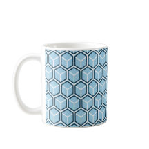 Caneca de bebidas quentes com padrão de favo de me
