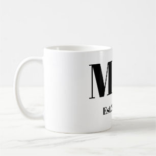Café Caneca de casamento com monograma cursivo elegante