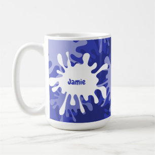 Café Caneca de chá com respingos de pintura azul abstra