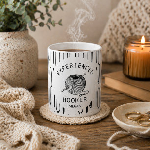 Café Caneca de Croché Preto e Branco Humorística