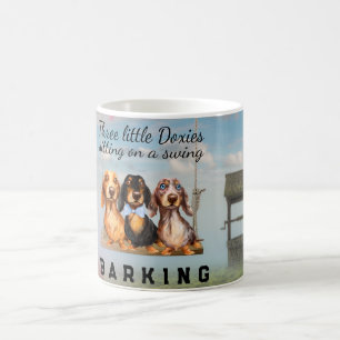 Café Caneca de Dachshund de Cabelo Longo Balançando