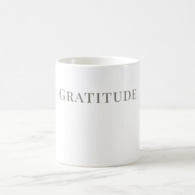 Café Caneca de Gratidão – Design de Tipografia Minimali (Centro)