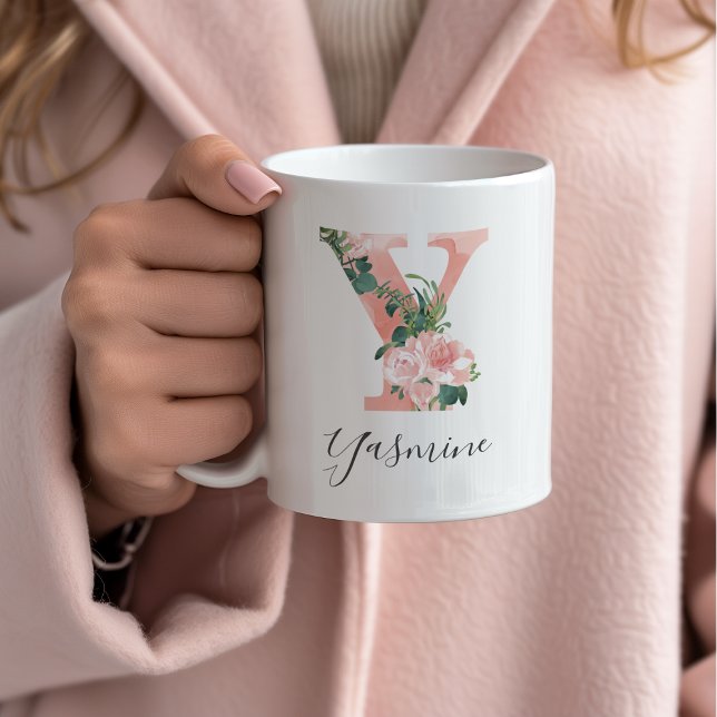 Café Caneca de Inicial de Aquarela Floral - Y (Criador carregado)