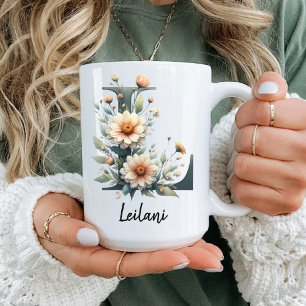 Café Caneca de Monograma de Flores Silvestres Personali