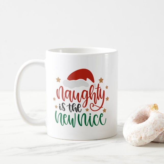 Café Caneca de Natal Engraçada Travesso é Novo Bom (Com Donut)