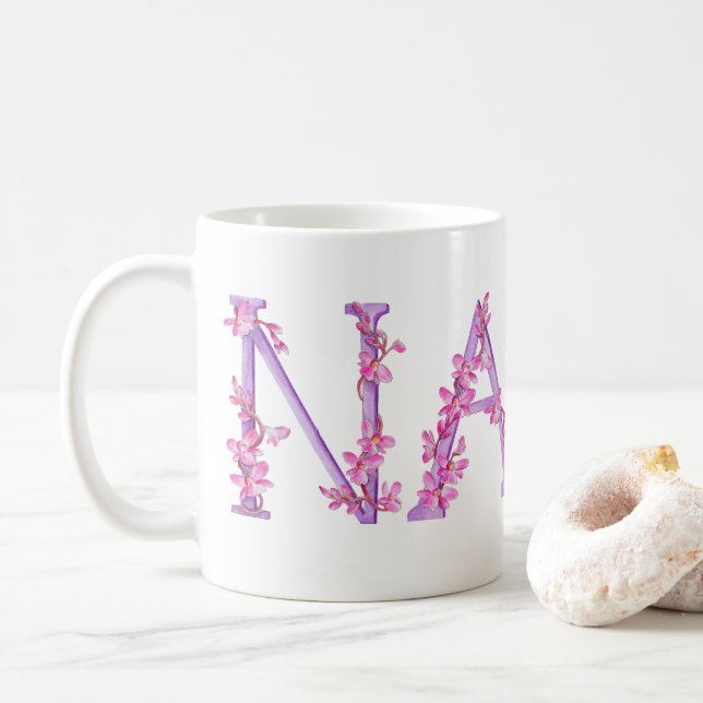 Café Caneca de pintura roxa com orquídea de texto da Na (Com Donut)