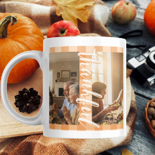Café Caneca de texto e foto grata em xadrez laranja