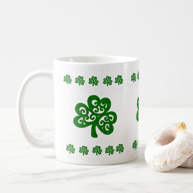 Café Caneca do Dia de São Patrício (Com Donut)