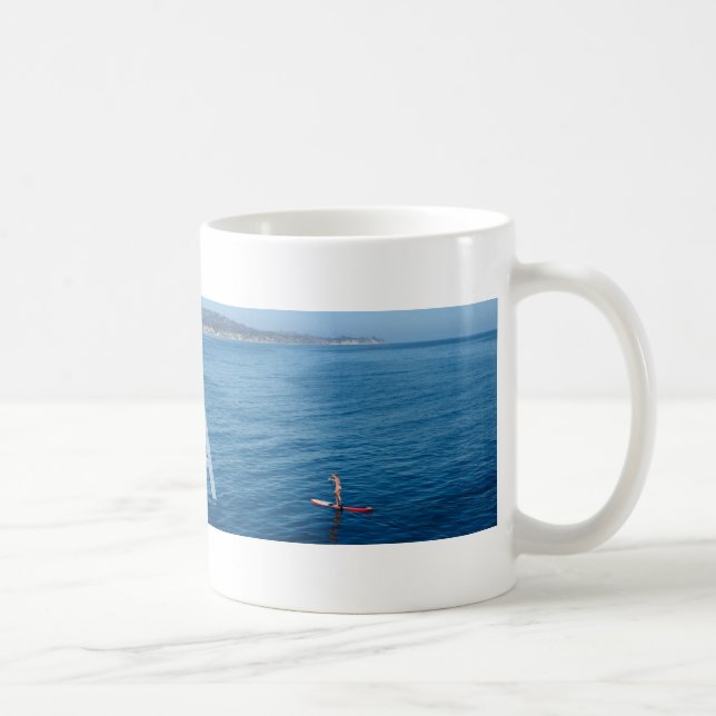 Café Caneca do embarque da pá da menina de Goleta (Direita)