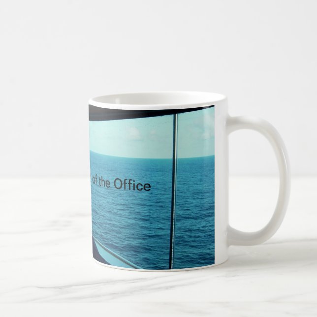 Café Caneca do navio de cruzeiros (Direita)