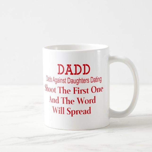 Café Caneca do vermelho de DADD (Direita)