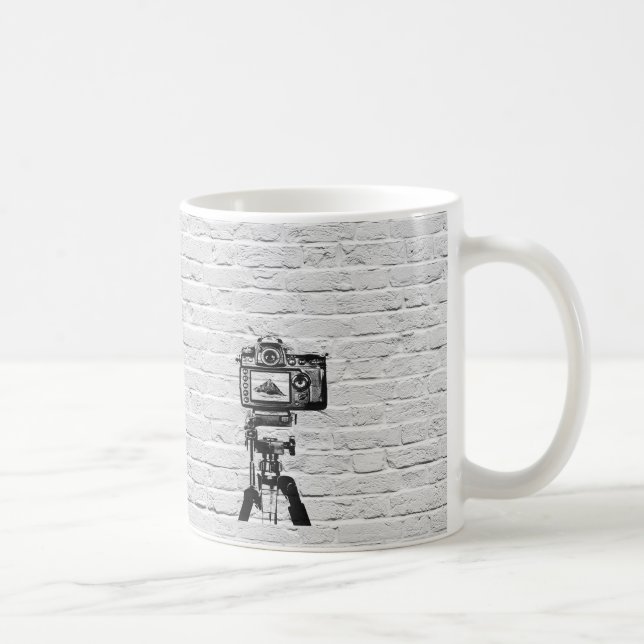 Café Caneca dos grafites do estilo de Banksy (Direita)