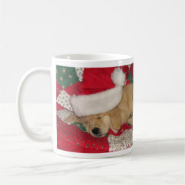 Café Caneca dourada do feriado do filhote de cachorro